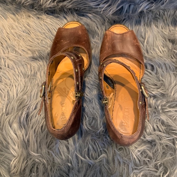 Born Heeled Clogs - Picture 4 of 7